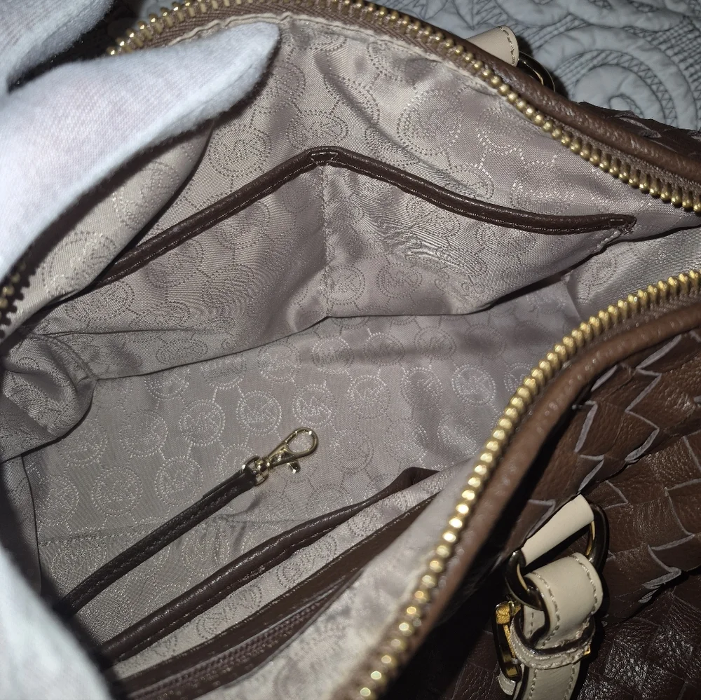Michael Kors Travel Handbag and Matching Wallet